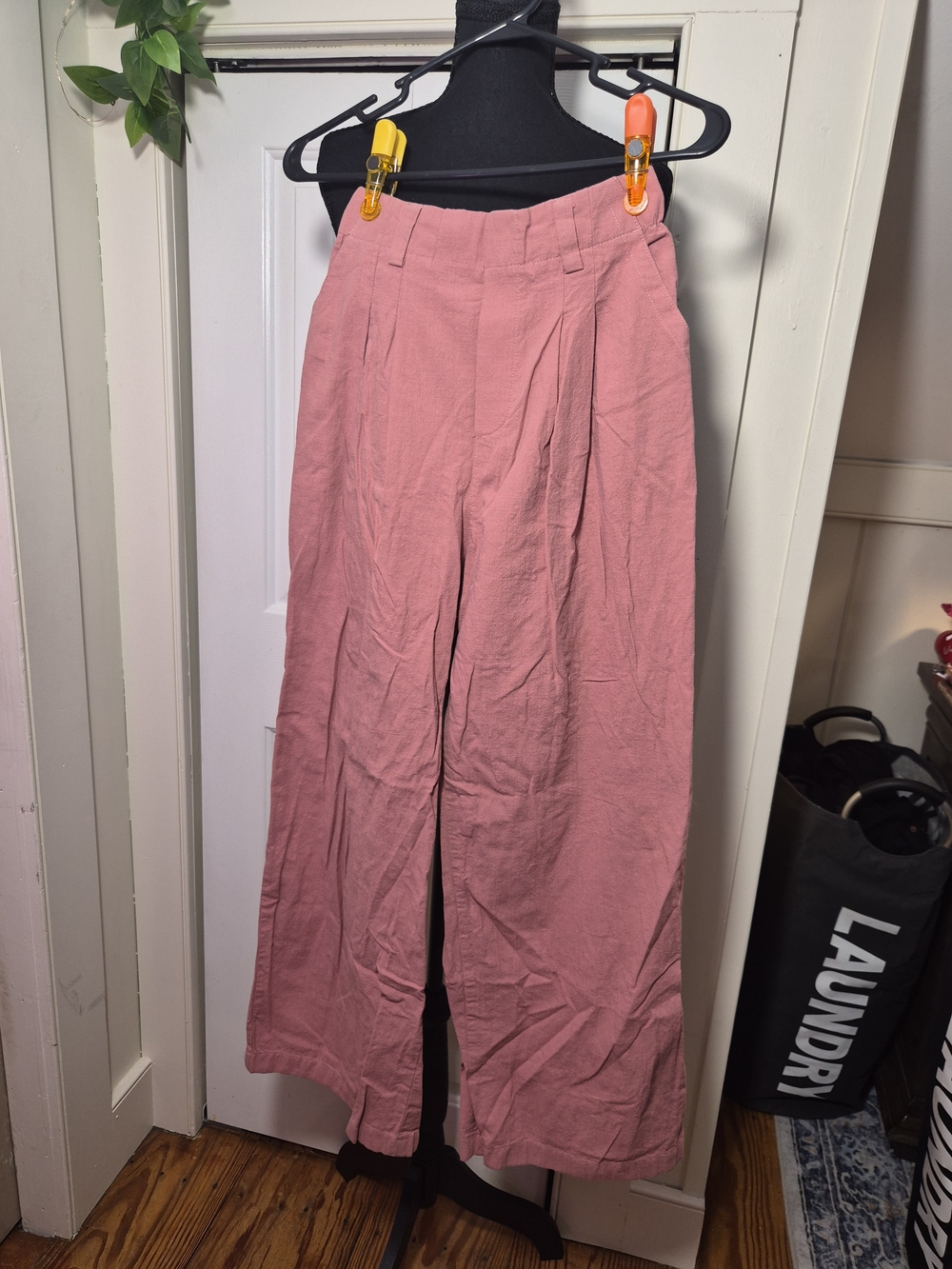 Wide Leg Pink Linen-Blend Pants